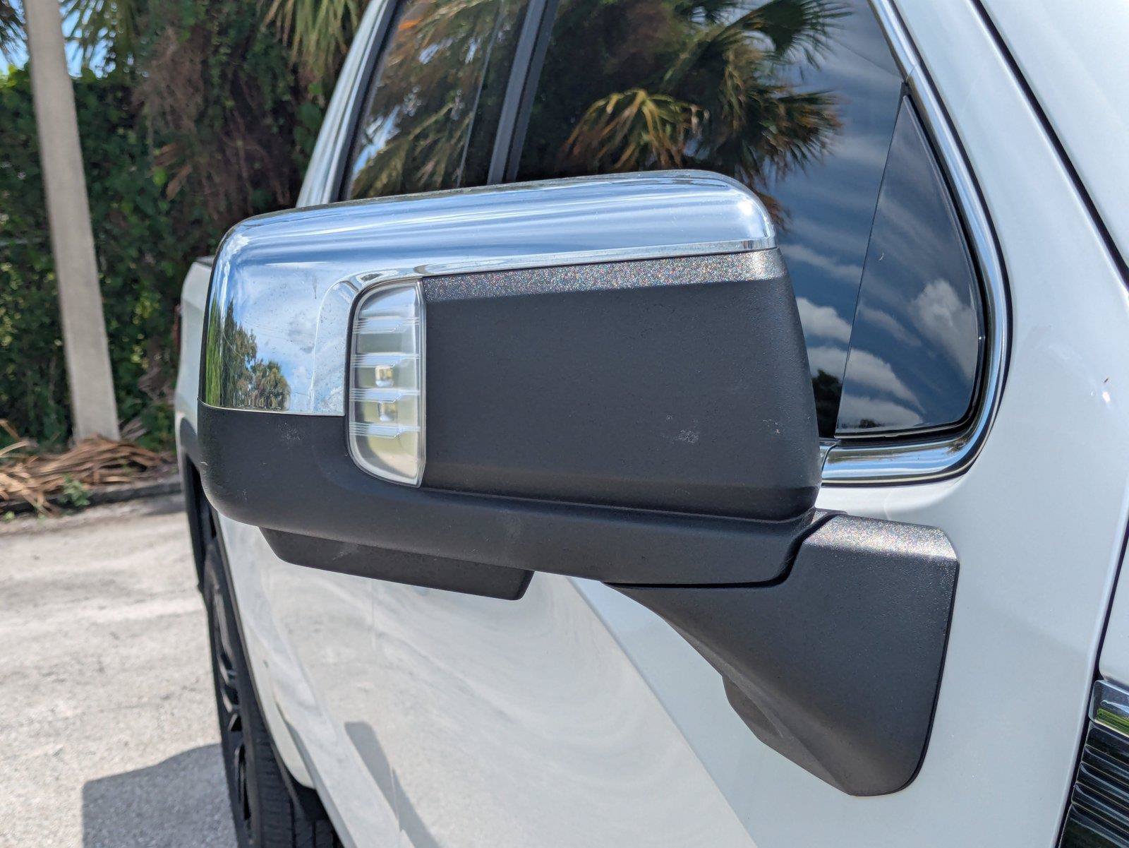 Used 2022 GMC Sierra 1500 Denali w/ Denali Reserve Package AWD/4WD image 14