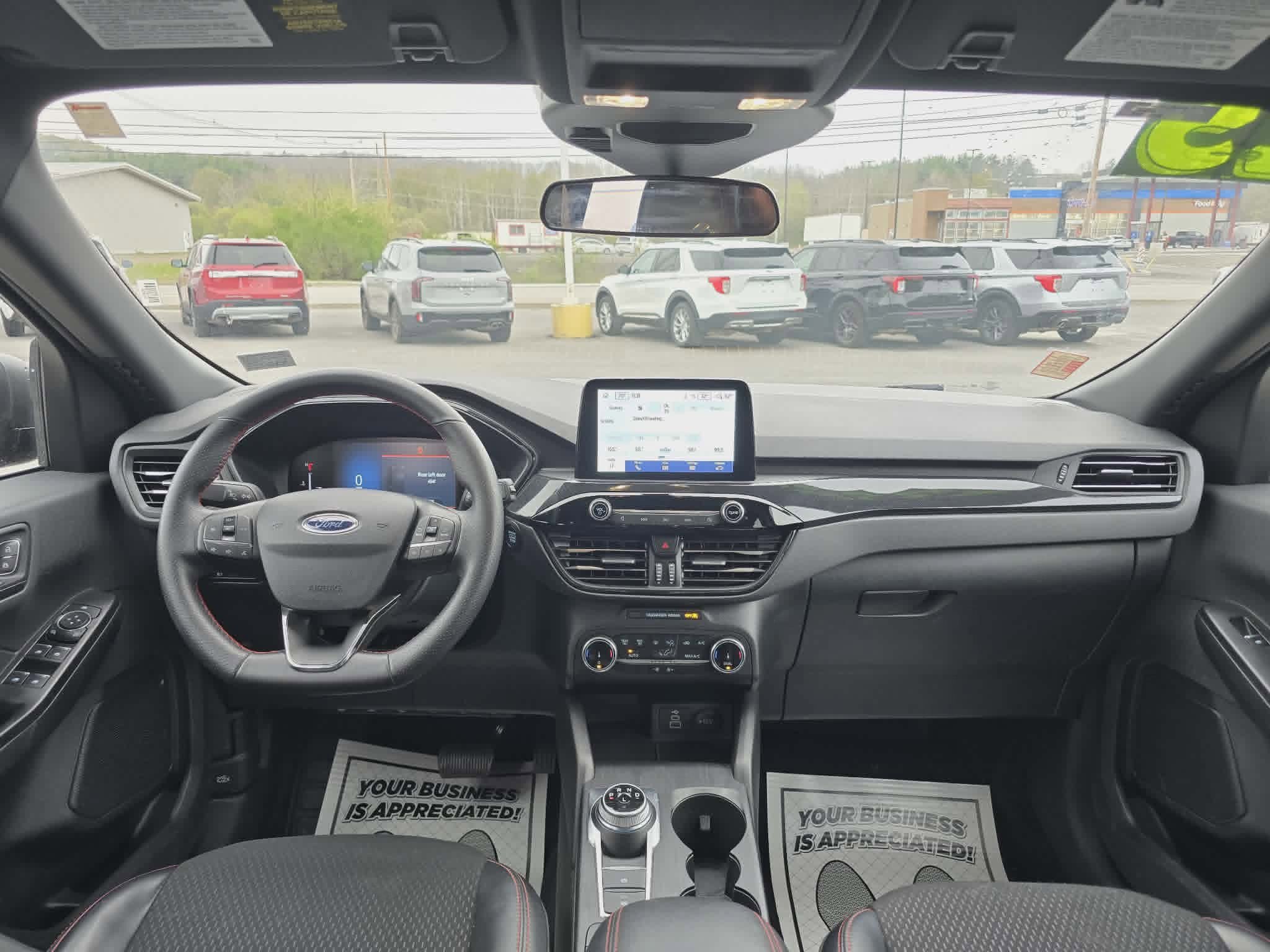Certified 2025 Ford Escape ST-Line AWD/4WD image 15