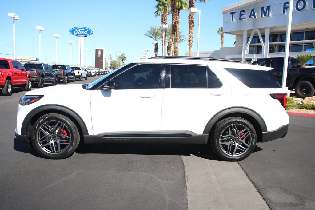 Certified 2025 Ford Explorer ST w/ Sun And Sound Package AWD/4WD image 4