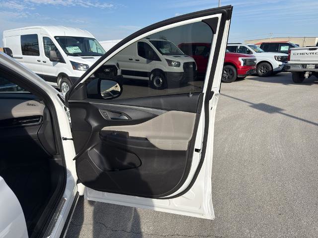 Used 2025 Buick Envista Avenir image 13