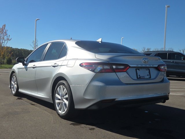 Used 2023 Toyota Camry LE FWD image 10
