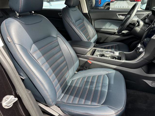 Certified 2024 Ford Edge SEL w/ Sport Appearance Package AWD/4WD image 17