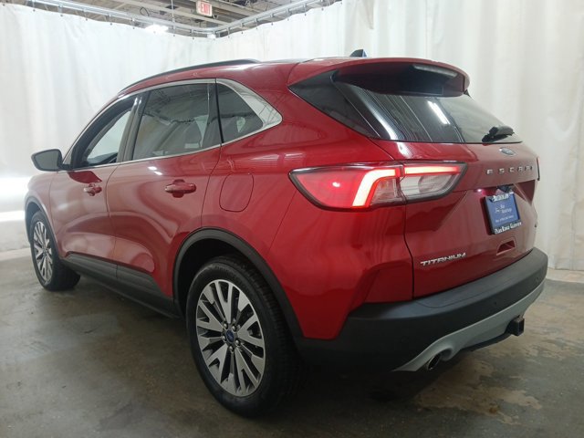 Certified 2022 Ford Escape Titanium w/ Class II Trailer Tow Package image 2