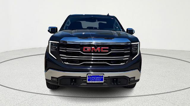 Used 2024 GMC Sierra 1500 SLT AWD/4WD image 2
