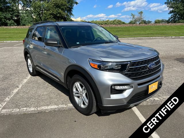Certified 2023 Ford Explorer XLT w/ Equipment Group 202A