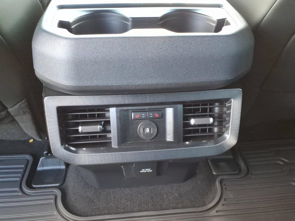 Certified 2025 Ford F350 Platinum AWD/4WD image 10