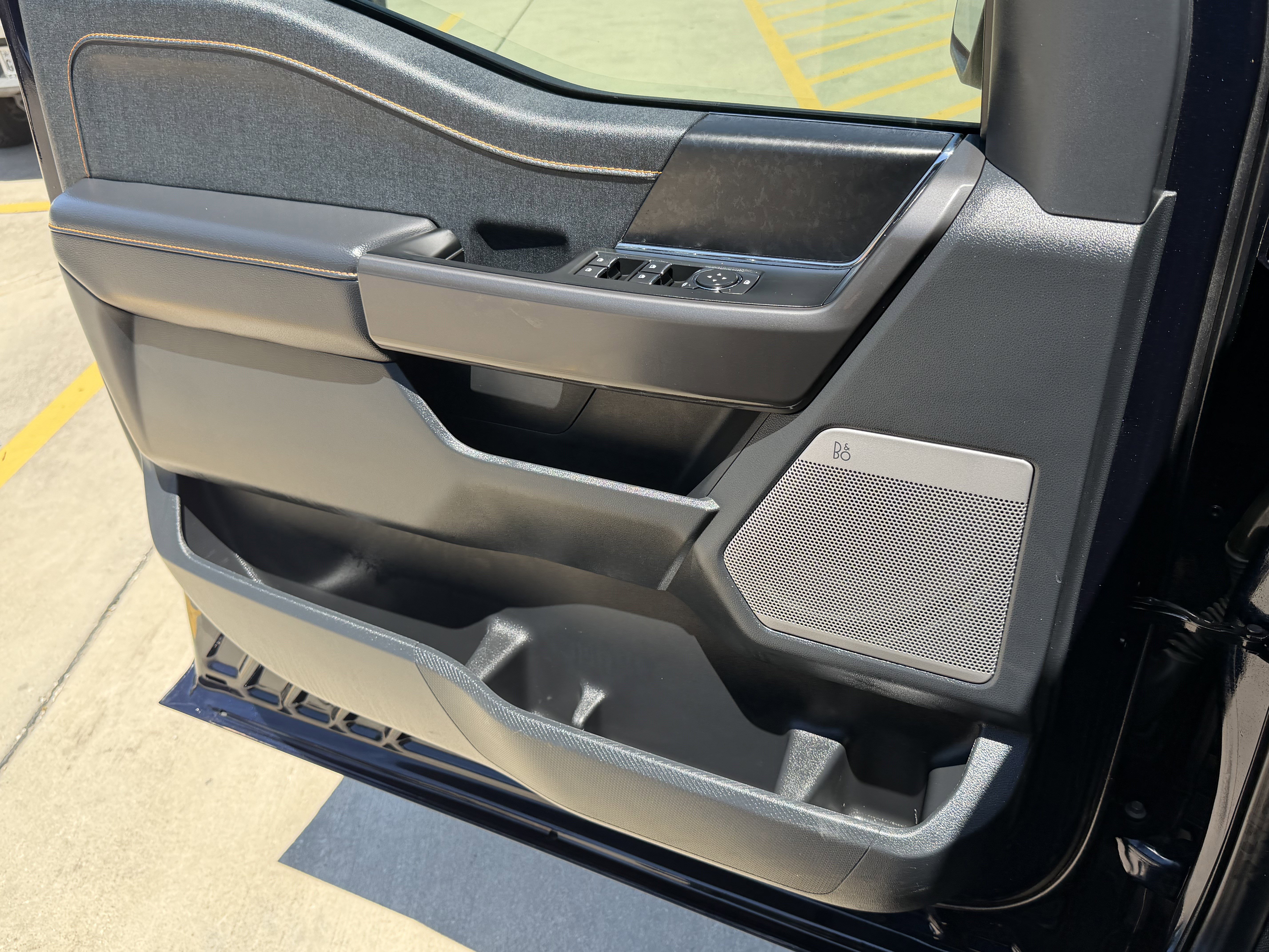 Certified 2025 Ford F150 Tremor AWD/4WD image 29