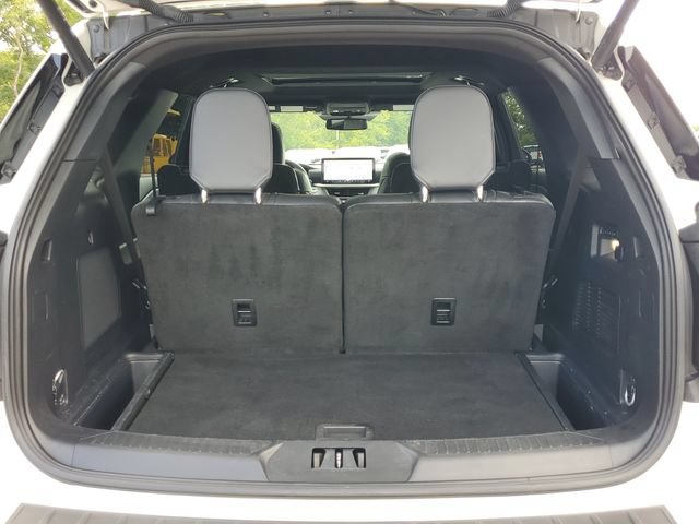 Certified 2025 Ford Explorer ST AWD/4WD image 8
