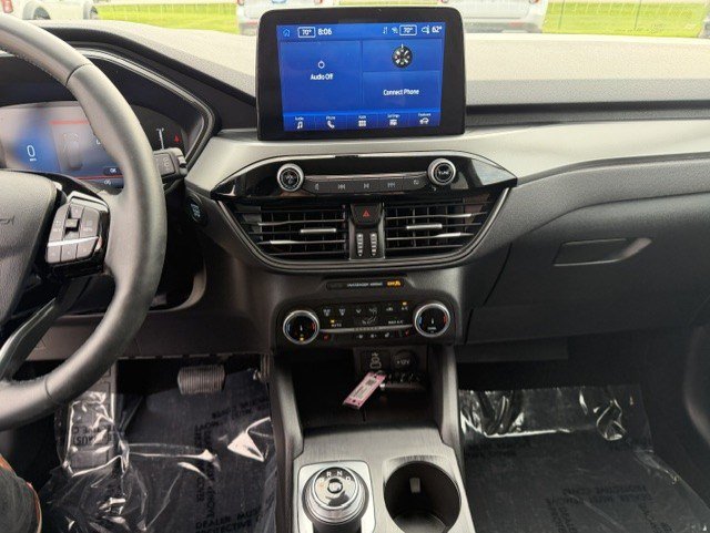 Certified 2024 Ford Escape Active AWD/4WD image 17