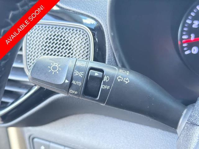 Used 2020 Kia Soul EX FWD image 27