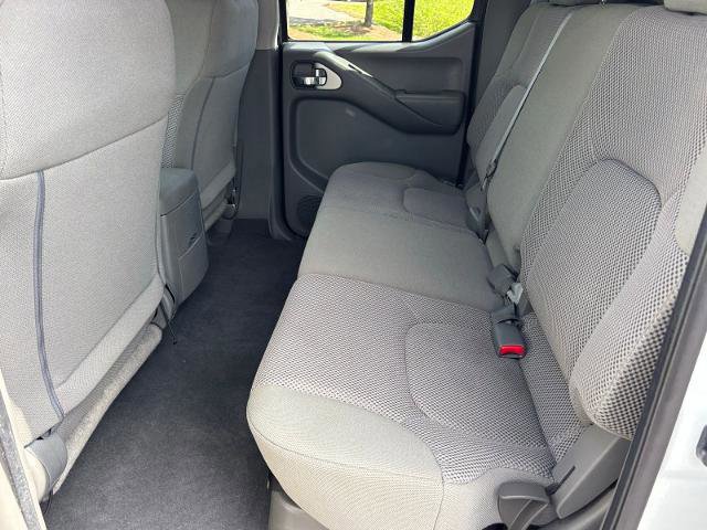 Used 2020 Nissan Frontier S image 21