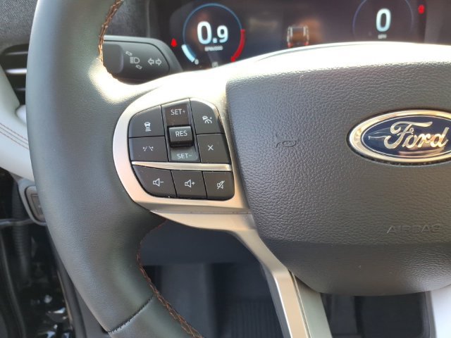 Certified 2025 Ford Explorer Active w/ Active Comfort Package AWD/4WD image 19