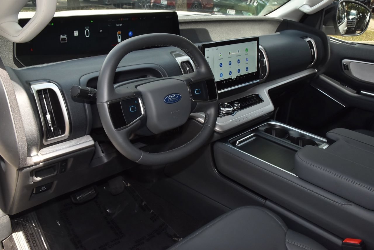 Certified 2026 Ford Expedition Active RWD image 33