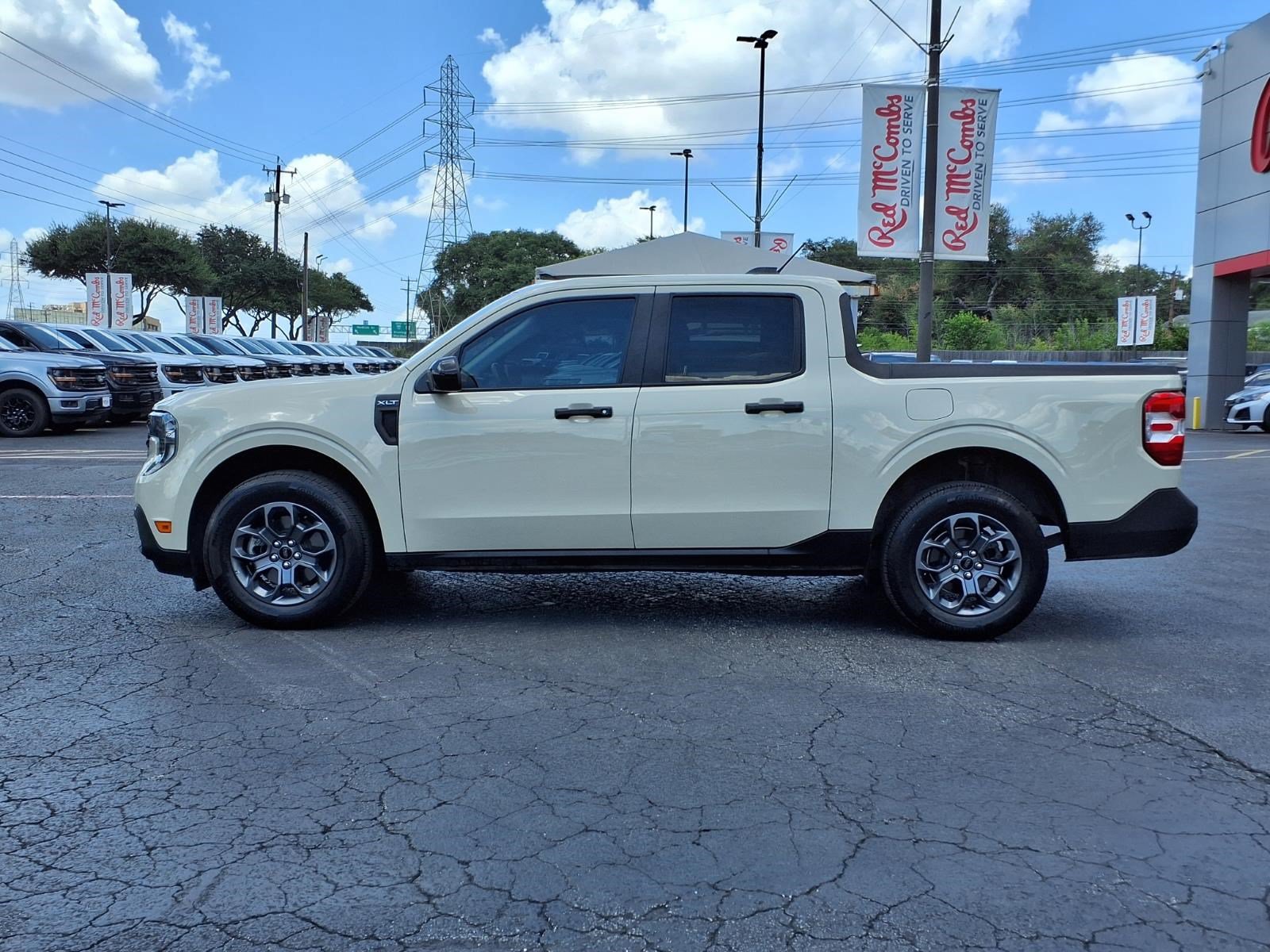 Certified 2025 Ford Maverick XLT w/ XLT Luxury Package AWD/4WD image 7