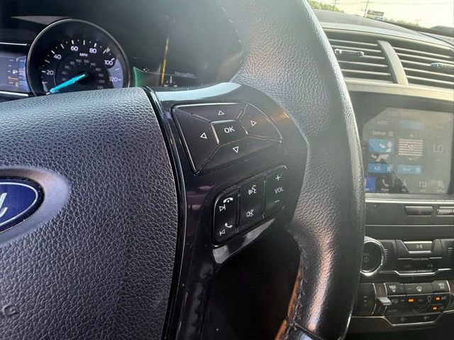 Certified 2019 Ford Explorer XLT w/ Equipment Group 202A FWD image 14
