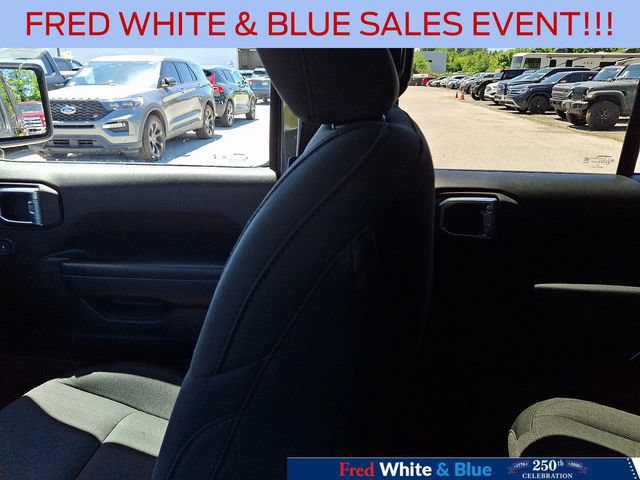 Used 2021 Jeep Wrangler Unlimited Sport w/ Sun And Sound Package AWD/4WD image 17