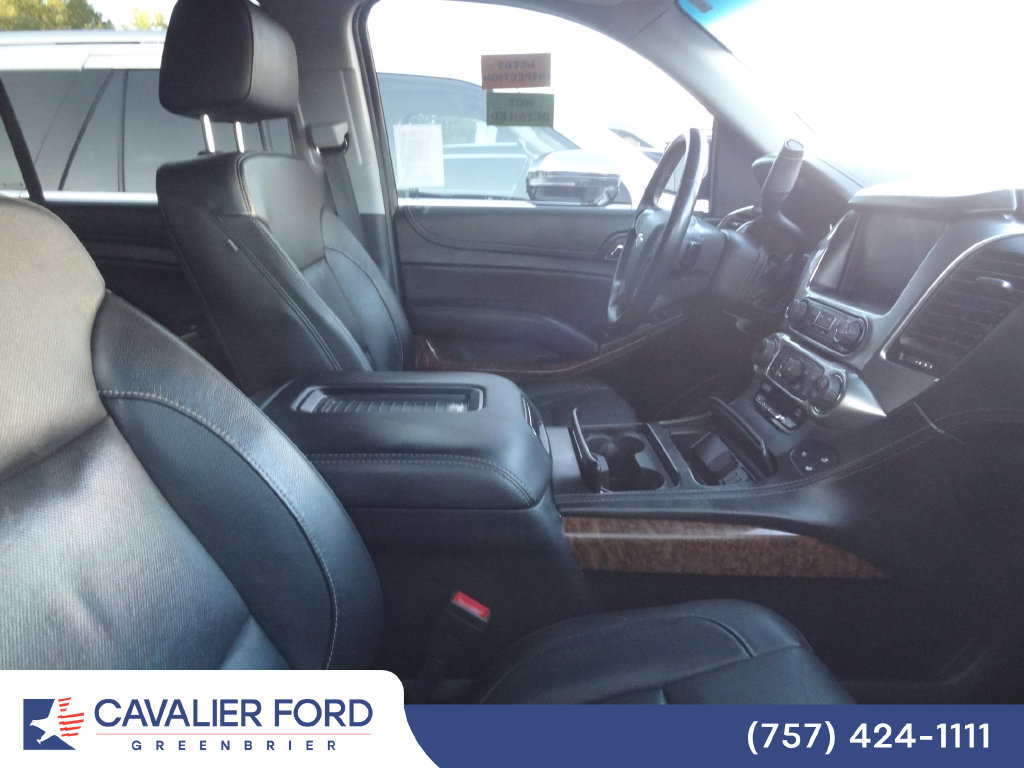 Used 2019 Chevrolet Suburban Premier AWD/4WD image 9