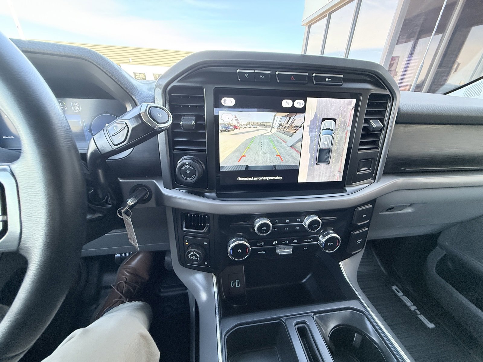 Certified 2024 Ford F150 XLT w/ Mobile Office Package image 32