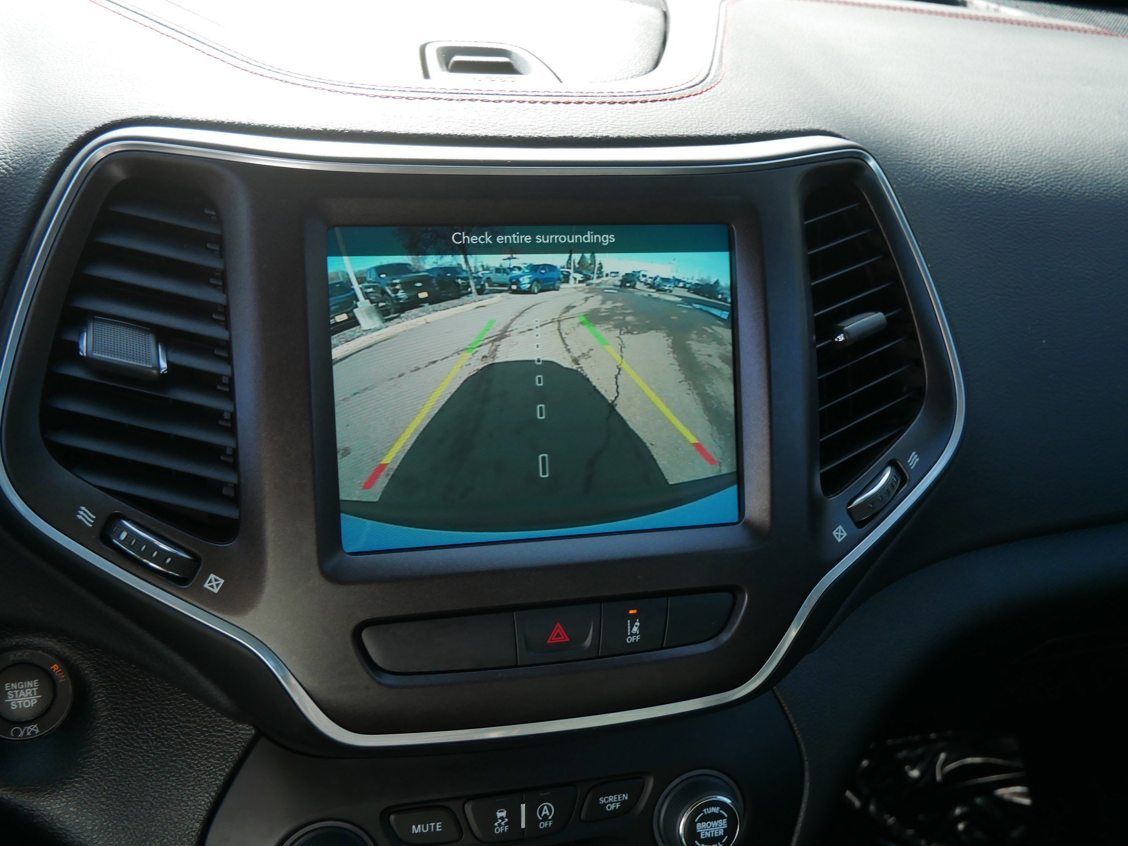 Used 2022 Jeep Cherokee Trailhawk image 46