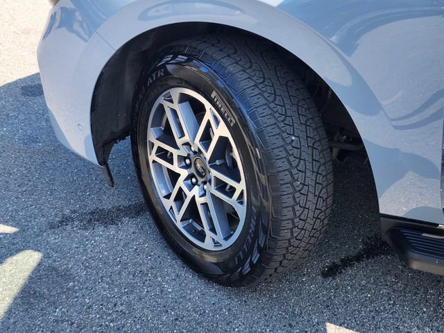 Certified 2025 Ford Expedition Active AWD/4WD image 40