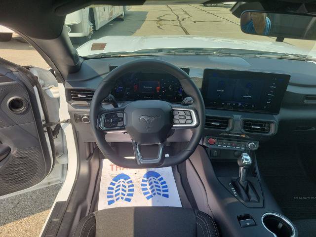 Certified 2024 Ford Mustang Coupe RWD image 11