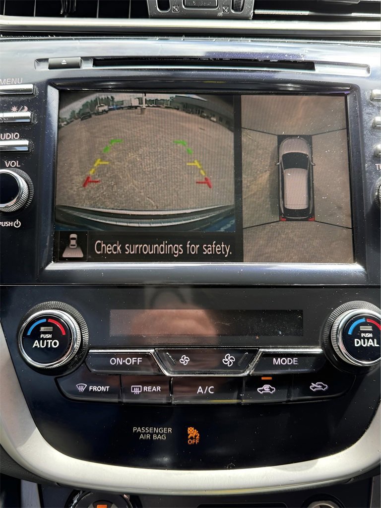 Used 2020 Nissan Murano SV w/ Premium Package image 32