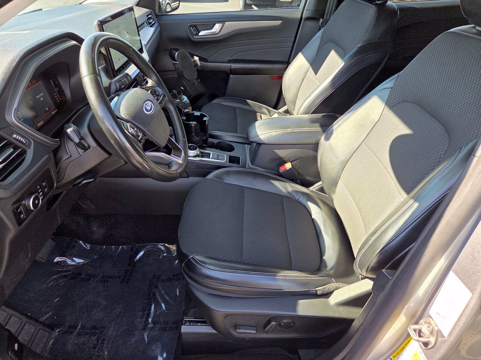 Certified 2023 Ford Escape SE FWD image 10