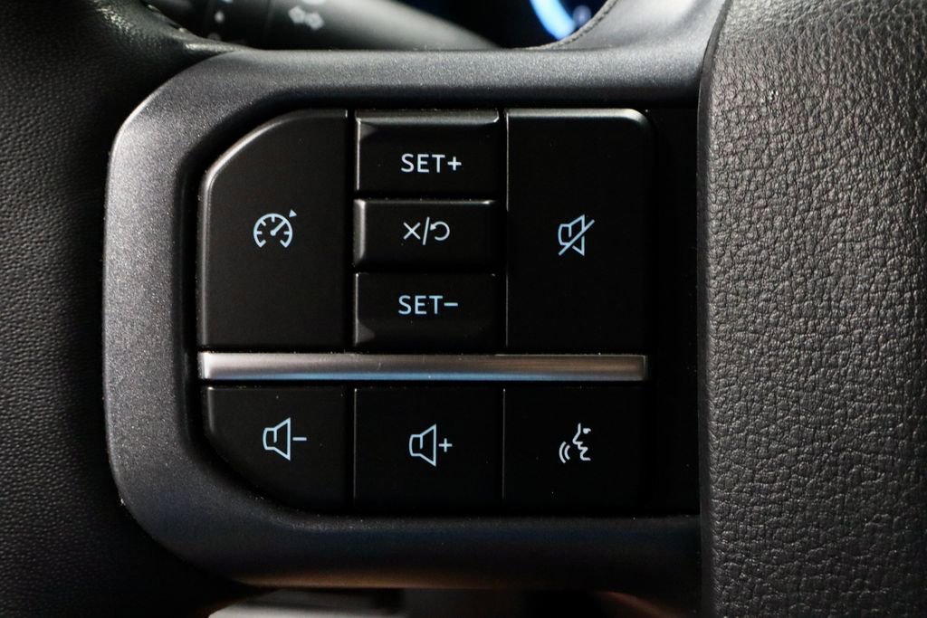 Certified 2023 Ford F350 Lariat AWD/4WD image 27