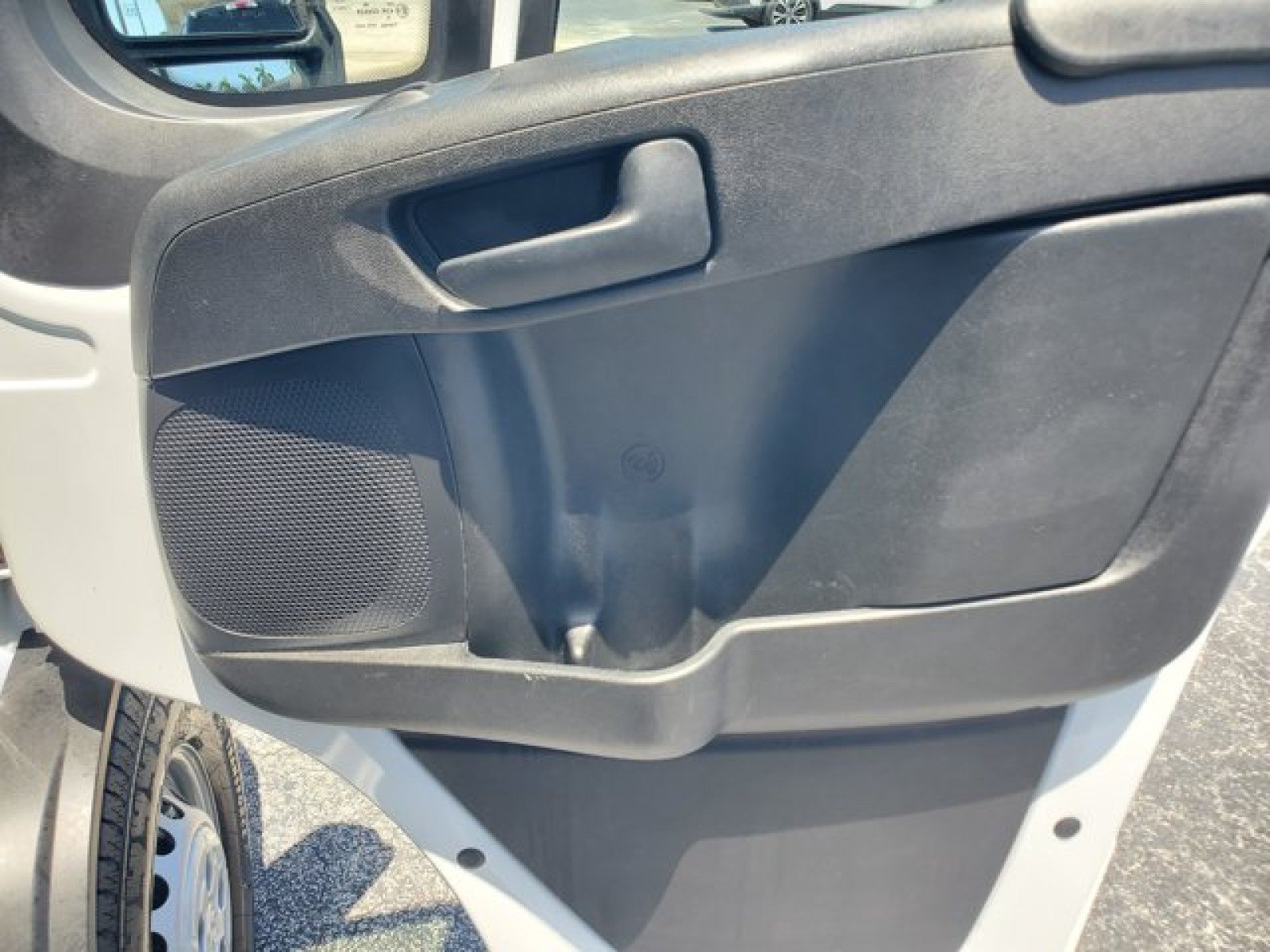 Used 2025 RAM ProMaster 3500 w/ Convenience Group FWD image 31