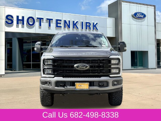 Certified 2024 Ford F250 Lariat w/ Tremor Off-Road Package AWD/4WD image 3