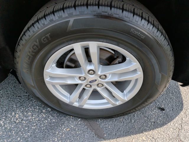 Certified 2023 Ford Explorer XLT image 32