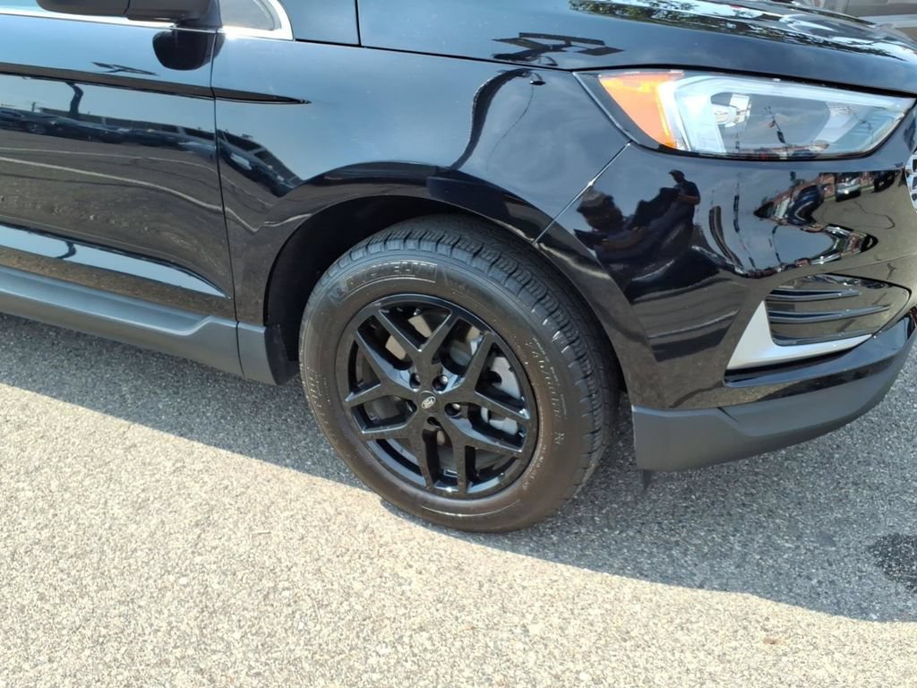 Certified 2024 Ford Edge SEL AWD/4WD image 5