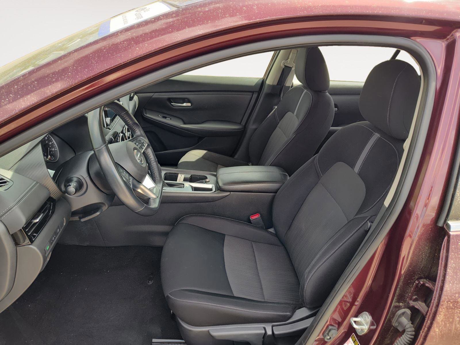 Used 2021 Nissan Sentra SV image 9