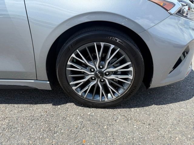 Used 2024 Kia Forte GT-Line w/ GT-Line Premium Package FWD image 8
