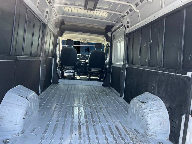 Used 2025 RAM ProMaster 2500 w/ Convenience Group FWD image 17