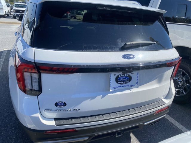 Certified 2025 Ford Explorer Platinum w/ Ultimate Package RWD image 6