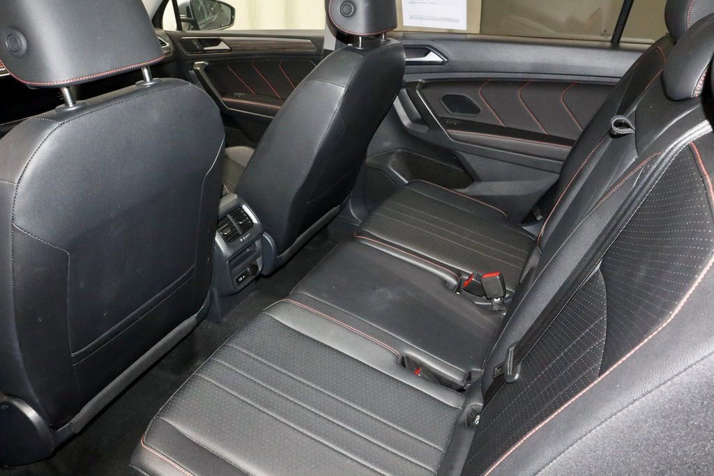 Used 2024 Volkswagen Tiguan Wolfsburg Edition image 20