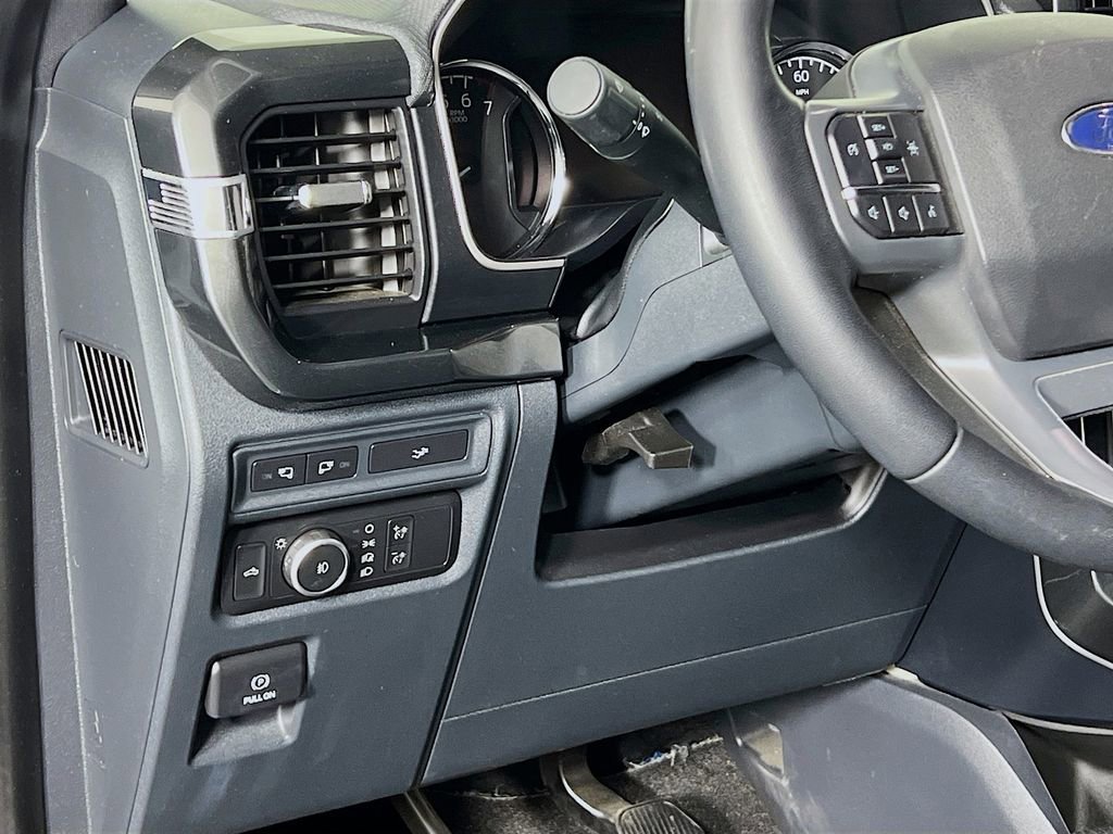 Certified 2022 Ford F150 XLT w/ Equipment Group 302A High image 10