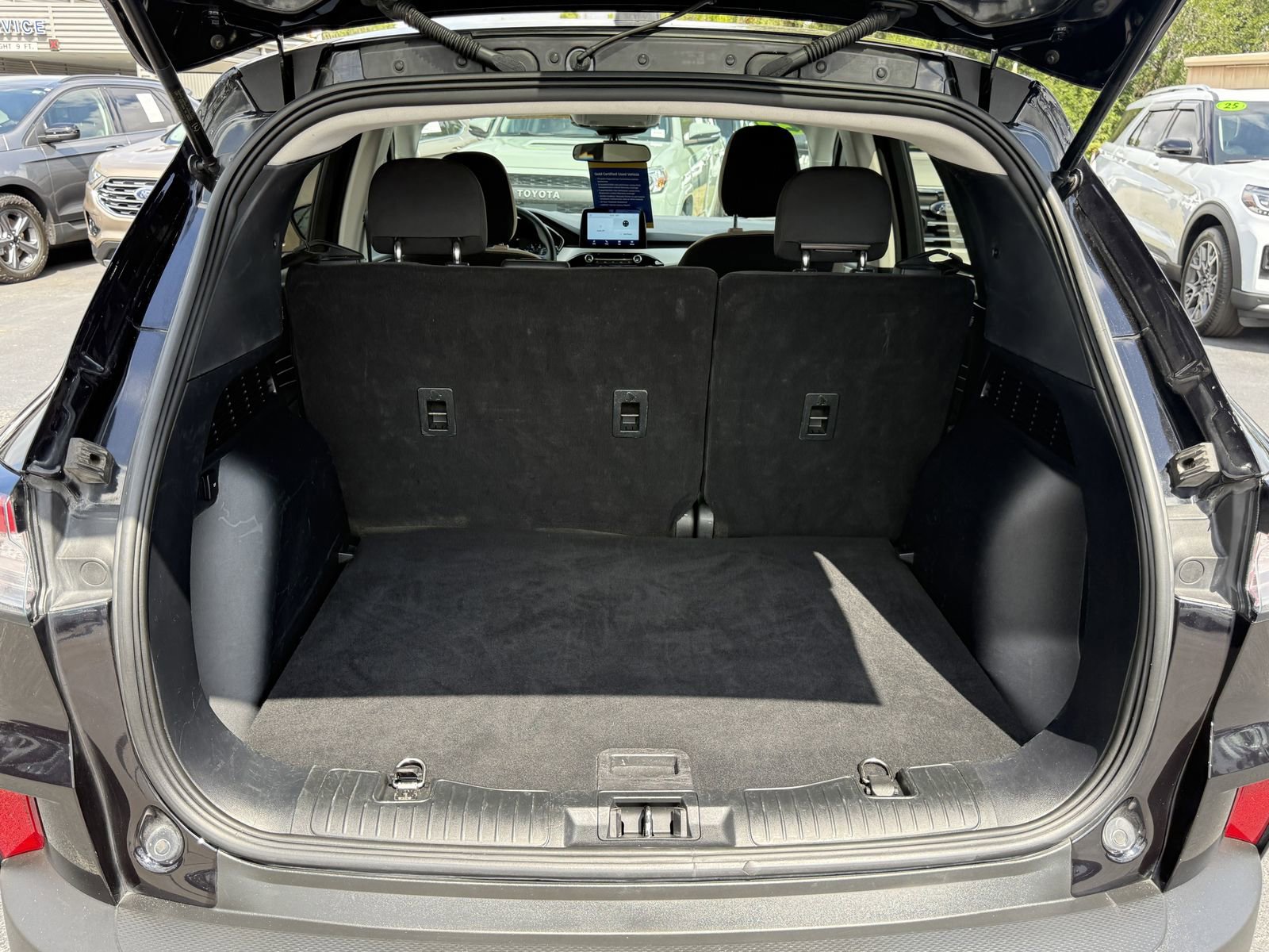Certified 2022 Ford Escape SE FWD image 11