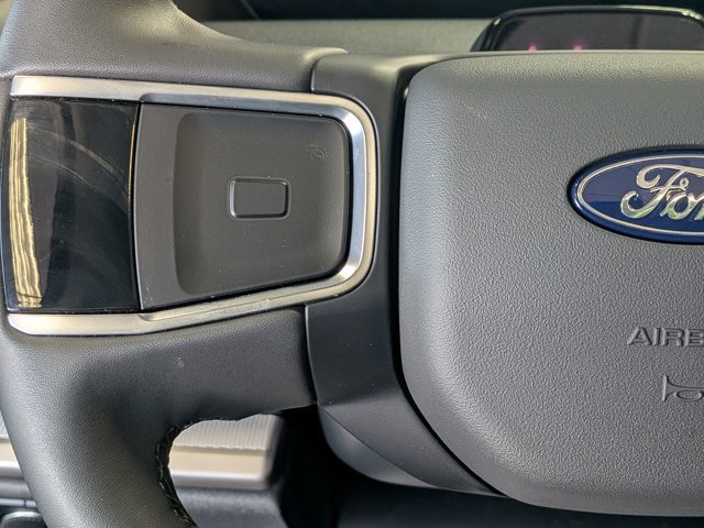Certified 2026 Ford Expedition Active AWD/4WD image 14