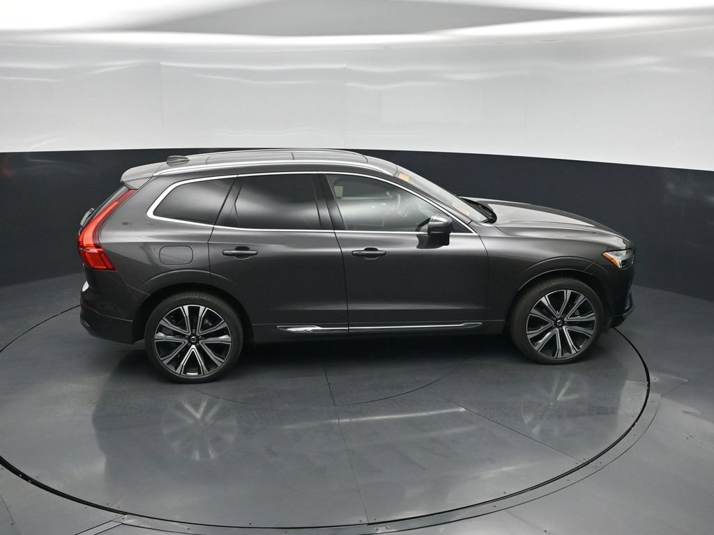 Used 2023 Volvo XC60 B5 Ultimate w/ Climate Package AWD/4WD image 36
