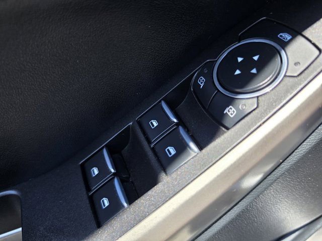 Certified 2023 Ford Explorer XLT w/ Equipment Group 202A RWD image 16