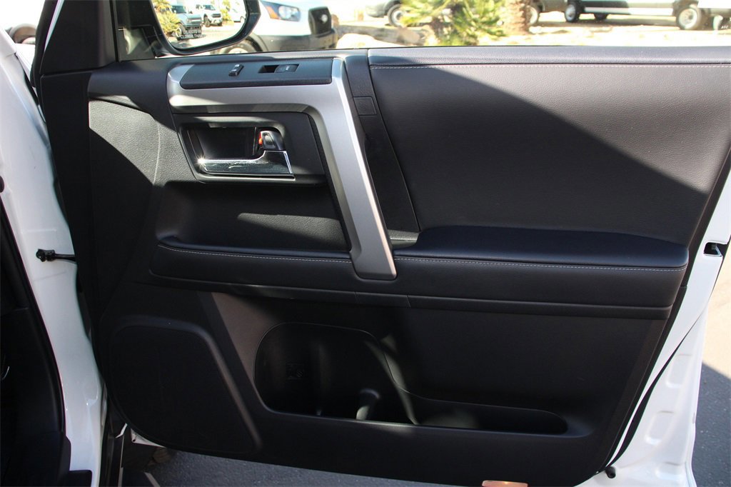 Used 2024 Toyota 4Runner SR5 image 27