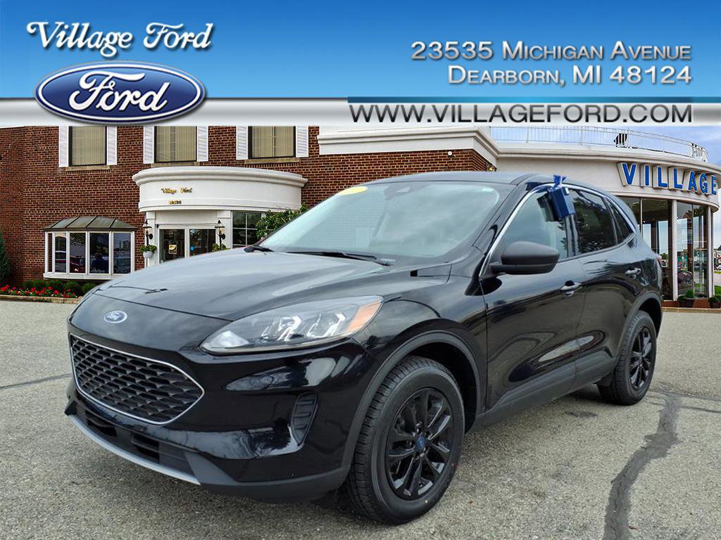 Certified 2022 Ford Escape SE w/ Cold Weather Package image 5