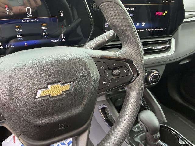 Used 2024 Chevrolet TrailBlazer LS w/ LS Convenience Package image 19