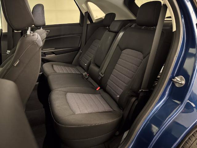 Certified 2024 Ford Edge SE w/ Black Appearance Package AWD/4WD image 21