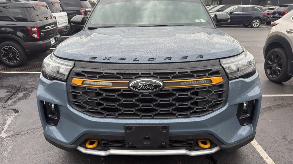 Certified 2026 Ford Explorer Tremor w/ Tremor Ultimate Package AWD/4WD image 3