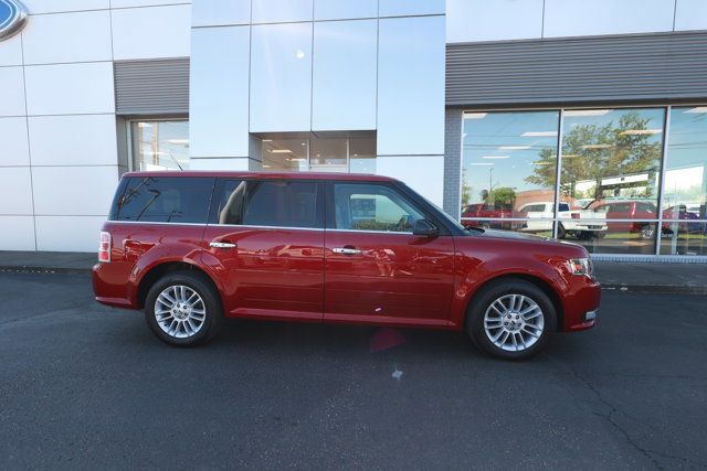 Certified 2019 Ford Flex SEL w/ Equipment Group 202A AWD/4WD image 5