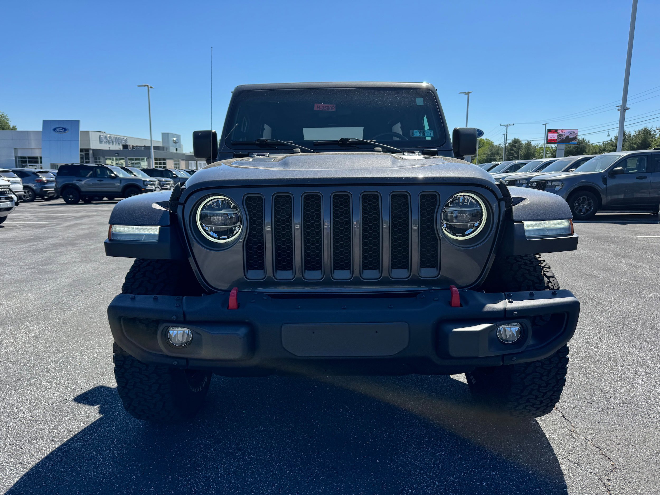 Used 2020 Jeep Wrangler Unlimited Rubicon w/ Dual Top Group AWD/4WD image 8
