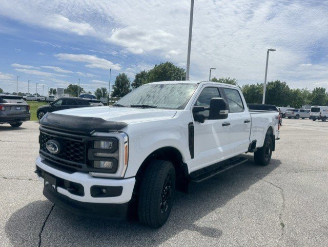 Certified 2023 Ford F250 XL w/ STX Appearance Package AWD/4WD image 3